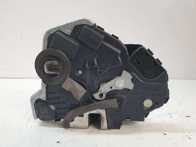 Zamek drzwi przednich lewych 6904053100 TOYOTA