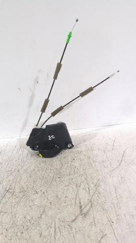 Zamek drzwi przednich lewych 69040K0041 TOYOTA