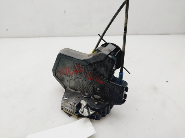 Zamek drzwi tylnych prawych 6905002102 TOYOTA