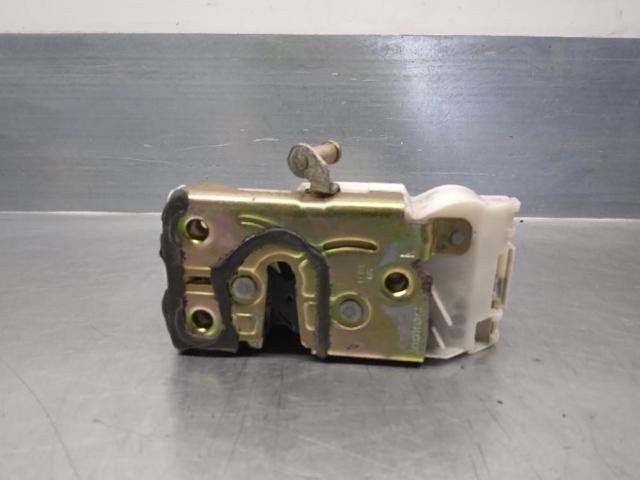 Zamek drzwi tylnych prawych 6905005021 TOYOTA