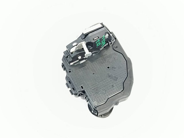Zamek drzwi tylnych prawych 6905005050 TOYOTA