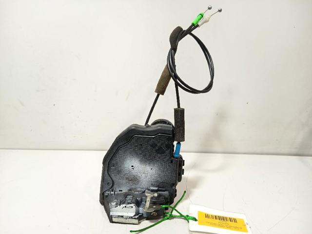 Zamek drzwi tylnych prawych 6905005050 TOYOTA