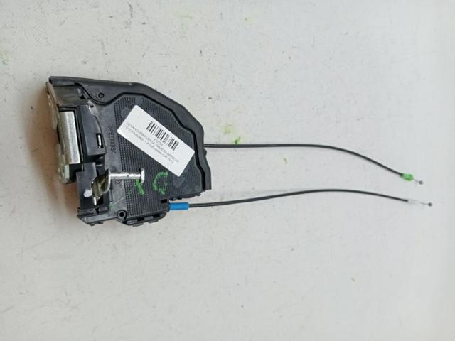 Zamek drzwi tylnych prawych 6905005050 TOYOTA