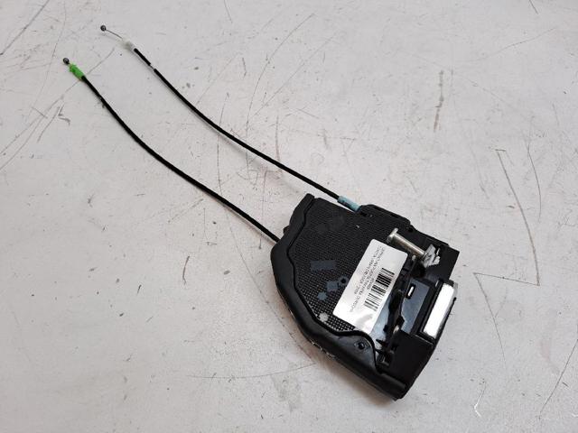 Zamek drzwi tylnych prawych 6905042021 TOYOTA