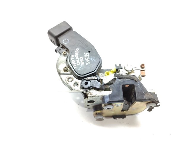 Zamek drzwi tylnych prawych 6905060020 TOYOTA