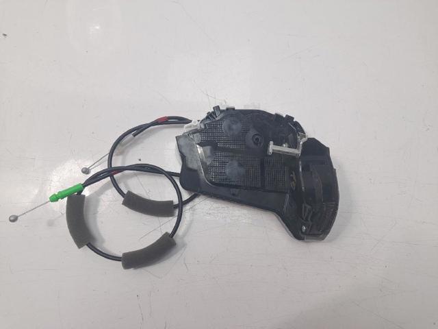 Zamek drzwi tylnych prawych 69050K0030 TOYOTA
