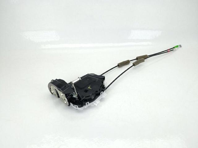 Zamek drzwi tylnych prawych 69050K0030 TOYOTA
