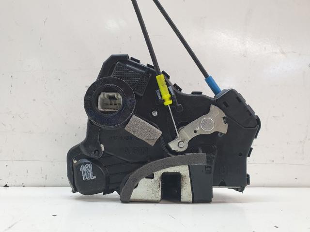 Zamek drzwi tylnych lewych 6906002102 TOYOTA