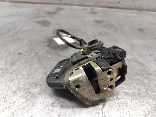 Zamek drzwi tylnych lewych 6906002102 TOYOTA