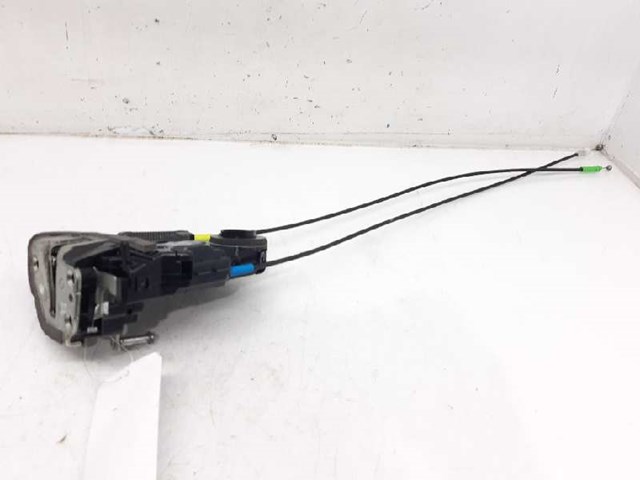 Zamek drzwi tylnych lewych 6906002170 TOYOTA
