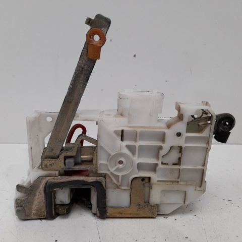 Zamek drzwi tylnych lewych Toyota Avensis 1 T22