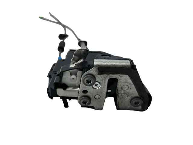 Zamek drzwi tylnych lewych 6906005050 TOYOTA