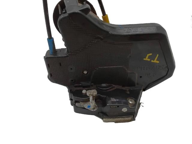 Zamek drzwi tylnych lewych 690600F011 TOYOTA