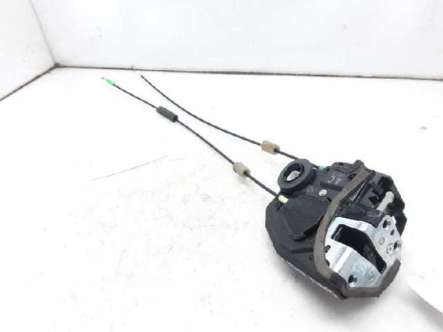 Zamek drzwi tylnych lewych 6906033120 TOYOTA