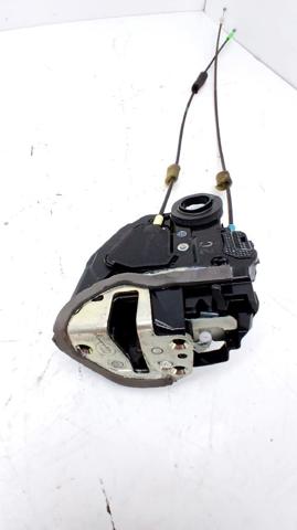 Zamek drzwi tylnych lewych 6906042021 TOYOTA