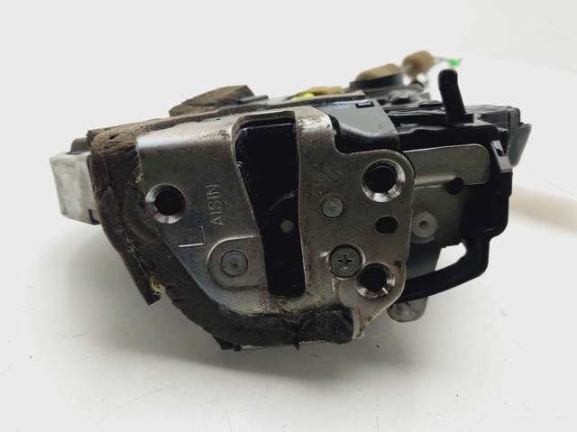 Zamek drzwi tylnych lewych 6906053040 TOYOTA