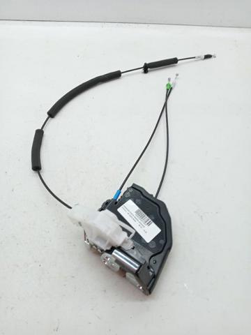Zamek drzwi tylnych lewych 69060F4010 TOYOTA