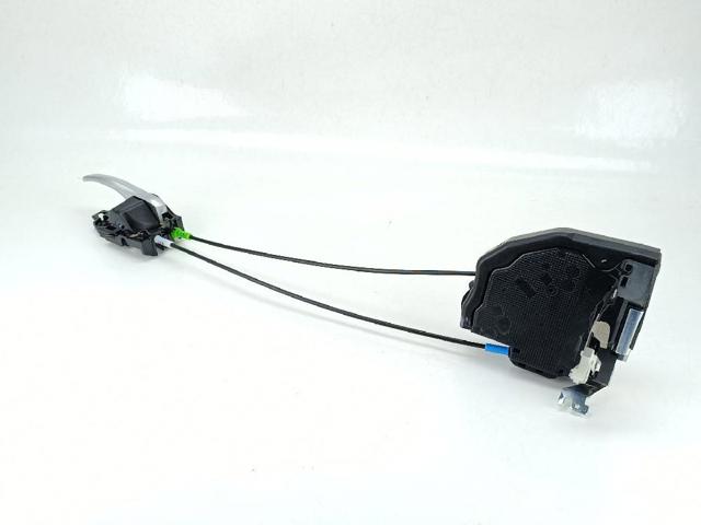 Zamek drzwi tylnych lewych 69060F4010 TOYOTA