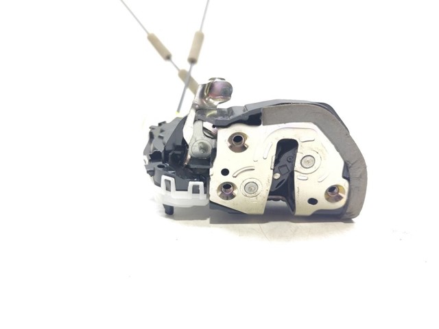 Zamek drzwi tylnych lewych 69060K0030 TOYOTA