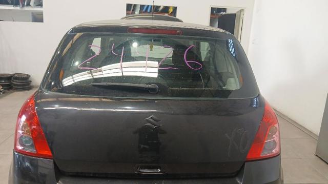 Drzwi tylne (bagażnika 3/5) 6910063J23 SUZUKI