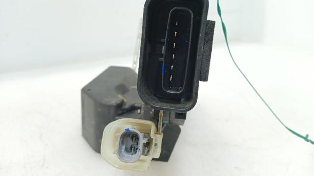 Zamek klapy bagażnika (3/5 drzwi tylnych) Toyota RAV4 2 XA2