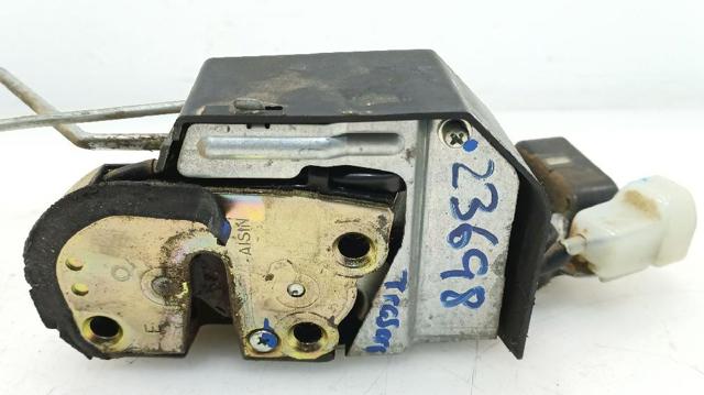 Zamek klapy bagażnika (3/5 drzwi tylnych) Toyota RAV4 2 XA2