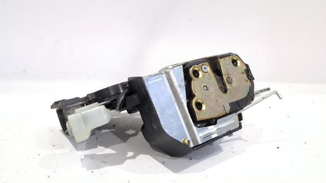 Zamek klapy bagażnika (3/5 drzwi tylnych) Toyota RAV4 2 XA2