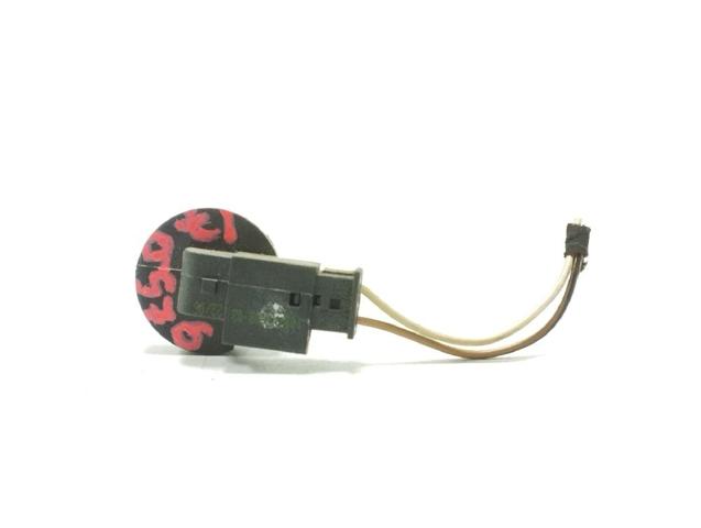 Czujnik temperatury wewnętrznej 6915391 BMW