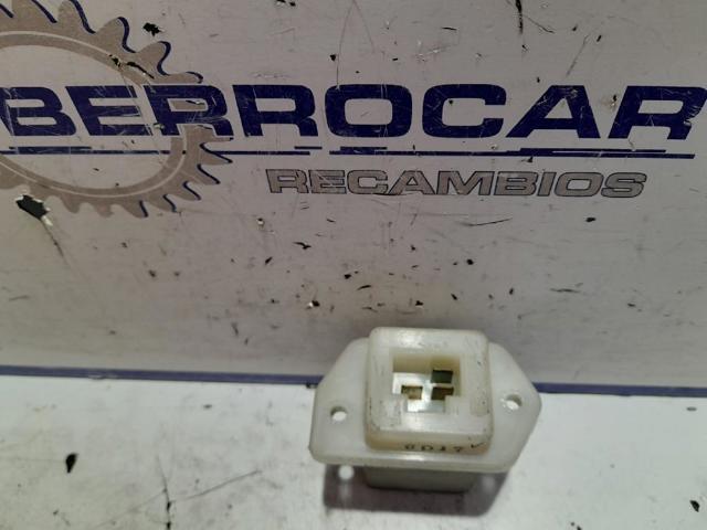 Rezystor wentylatora nagrzewnicy (ogrzewacza kabiny) SsangYong Rexton 1 RJ