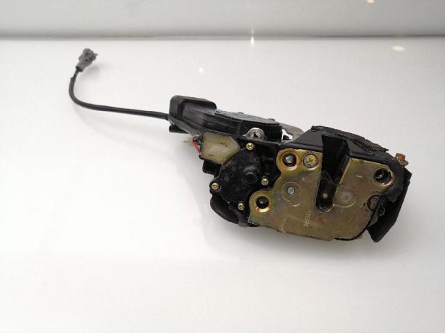 Zamek drzwi przednich prawych do Toyota Land Cruiser J9