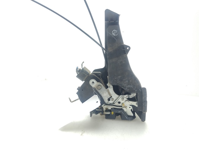 Zamek drzwi tylnych prawych 6933042060 TOYOTA