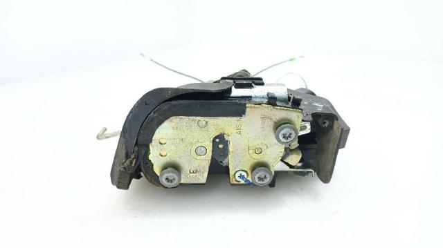 Zamek drzwi tylnych prawych 6933042060 TOYOTA