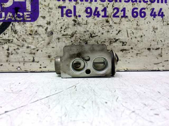 Zawór termostatyczny klimatyzacji 6934406 BMW