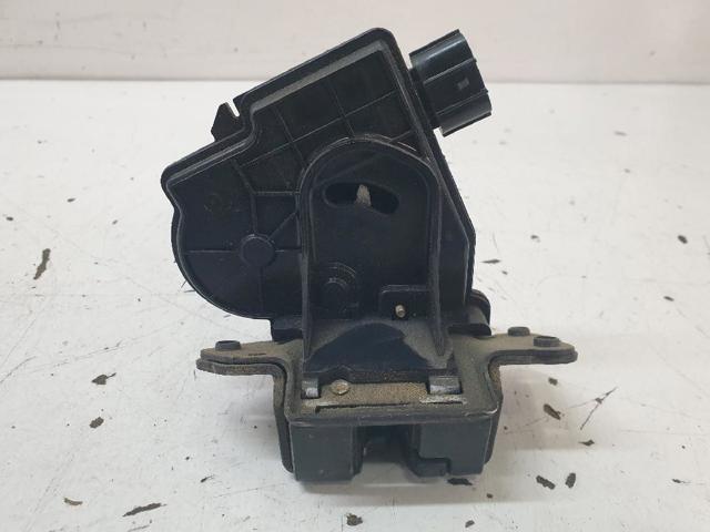 Zamek klapy bagażnika (3/5 drzwi tylnych) 6935002080 TOYOTA