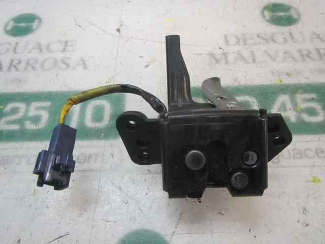 Zamek klapy bagażnika (3/5 drzwi tylnych) 693500D040 TOYOTA