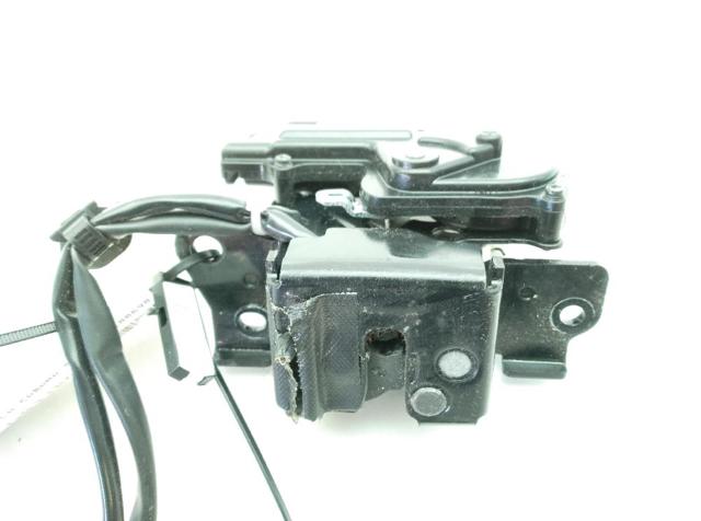 Zamek klapy bagażnika (3/5 drzwi tylnych) Toyota Prius ZVW30