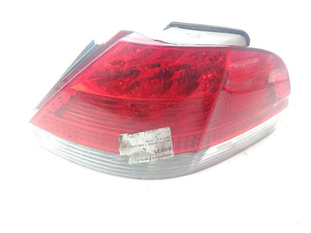 Lampa zespolona tylna prawa zewnętrzna 6937236 BMW