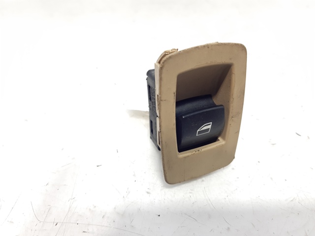 6945876 BMW