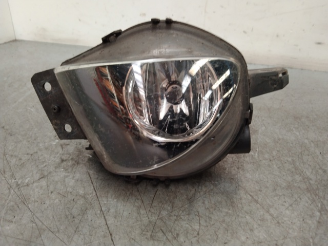 Lampa przeciwmgielna prawa 6948374 BMW