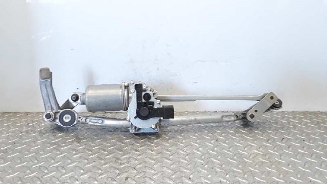 697826301 BMW