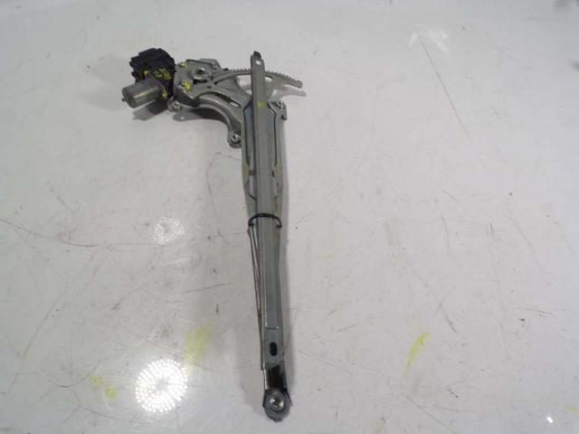 Mechanizm podnoszenia szyby drzwi przednich prawych 6980121020 TOYOTA