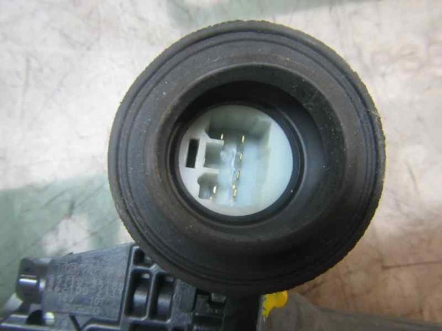 Mechanizm podnoszenia szyby drzwi przednich prawych 6980130280 TOYOTA