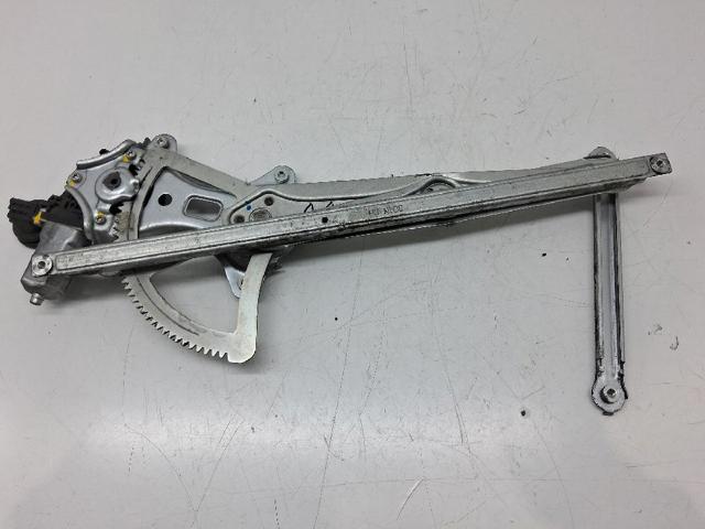 Mechanizm podnoszenia szyby drzwi przednich prawych 6980133040 TOYOTA