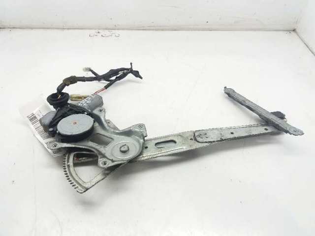 Mechanizm podnoszenia szyby drzwi przednich prawych 6980152070 TOYOTA