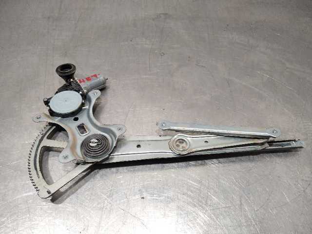 Mechanizm podnoszenia szyby drzwi przednich prawych 6980158010 TOYOTA
