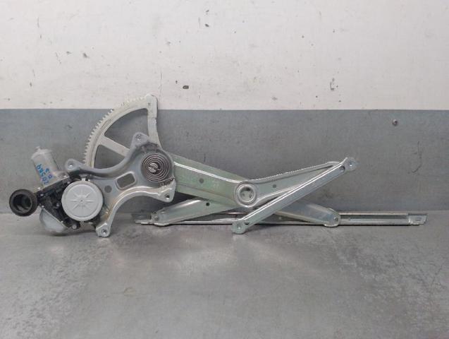 Mechanizm podnoszenia szyby drzwi przednich prawych 6980160090 TOYOTA