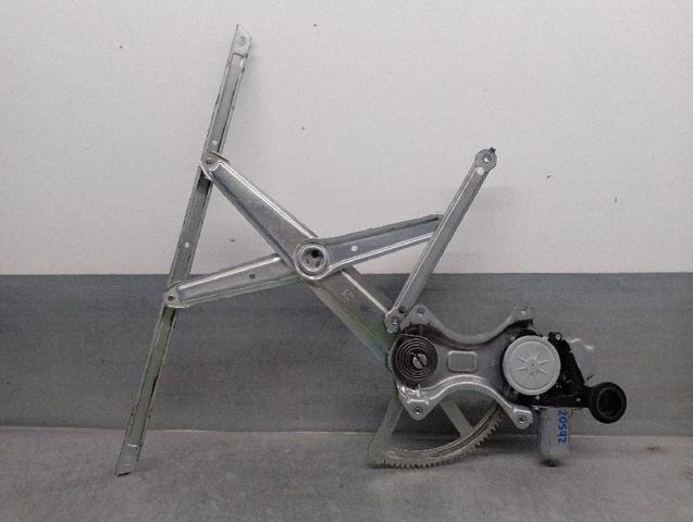 Mechanizm podnoszenia szyby drzwi przednich prawych 6980160090 TOYOTA