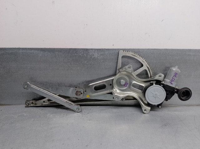 Mechanizm podnoszenia szyby drzwi przednich lewych 6980230260 TOYOTA