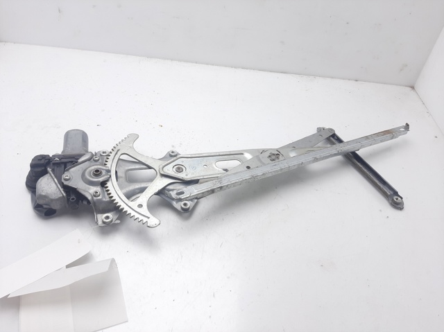 Mechanizm podnoszenia szyby drzwi przednich lewych 6980230280 TOYOTA