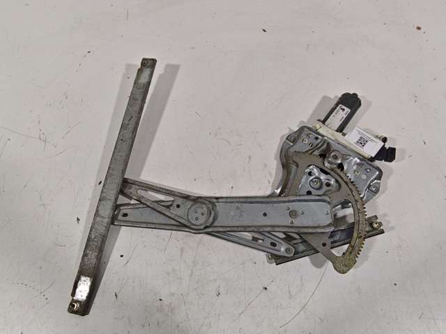 Mechanizm podnoszenia szyby drzwi przednich prawych 6981002130 TOYOTA